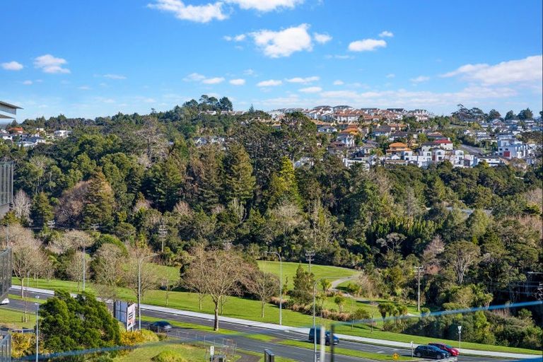 Photo of property in 512/3 Kaipiho Lane, Albany, Auckland, 0632