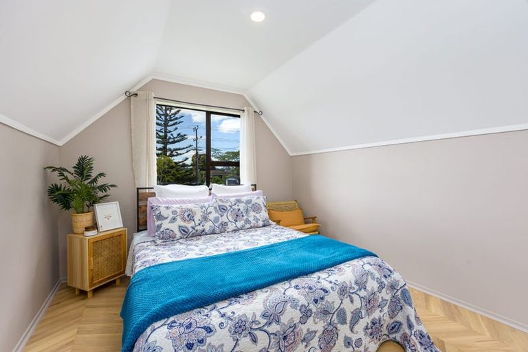 Photo of property in 2/84 Verbena Road, Birkdale, Auckland, 0626