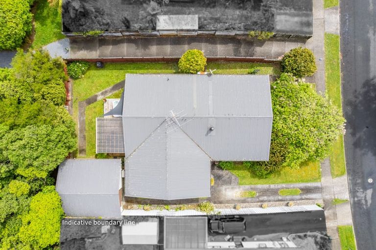 Photo of property in 36 Larchmont Grove, Totara Park, Upper Hutt, 5018