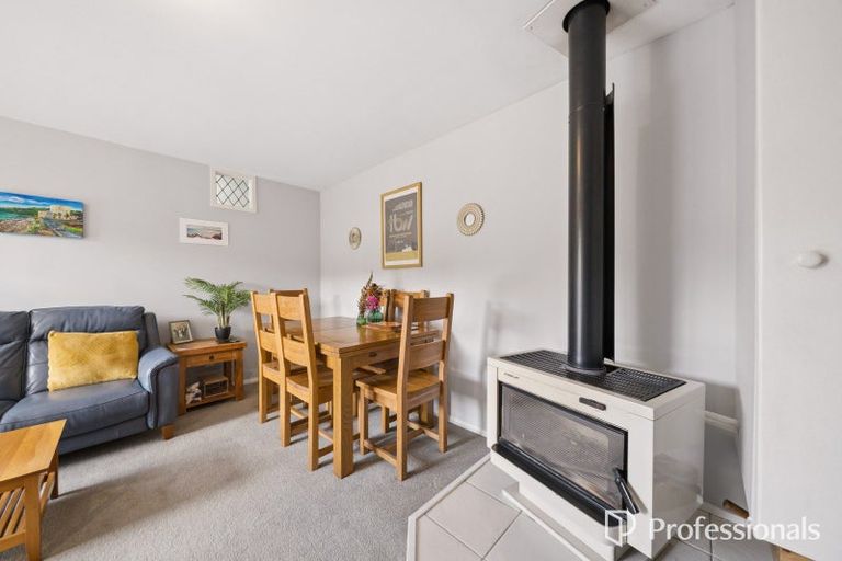 Photo of property in 136 Plateau Road, Te Marua, Upper Hutt, 5018