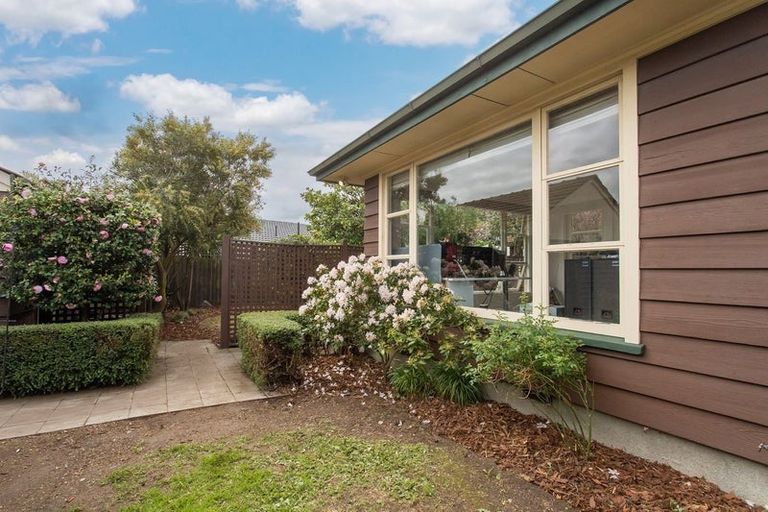 Photo of property in 1/178 Waimairi Road, Ilam, Christchurch, 8041