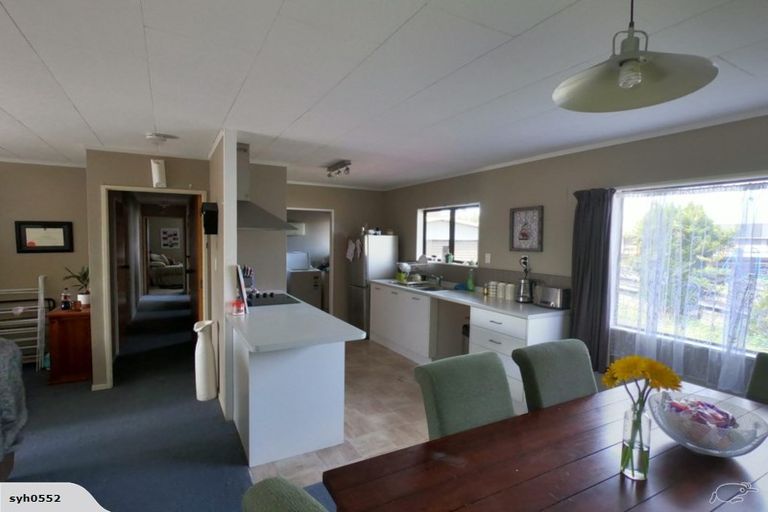 Photo of property in 24a Garland Drive, St Andrews, Hamilton, 3200