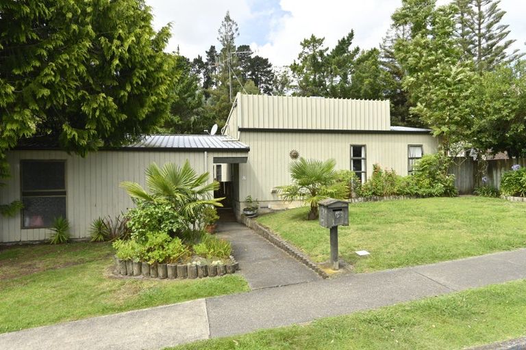Photo of property in 13a Tokomaru Drive, Havelock North, 4130
