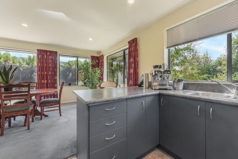 Photo of property in 8 Ngawhatu Road, Stoke, Nelson, 7011