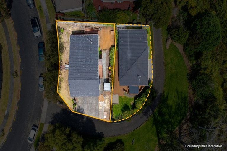 Photo of property in 1/9a Kitewao Street, Northcote, Auckland, 0627