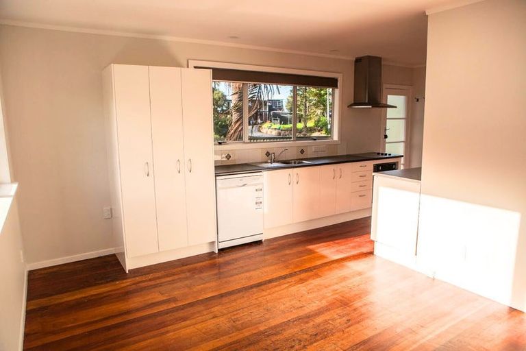 Photo of property in 225a Victory Road, Laingholm, Auckland, 0604