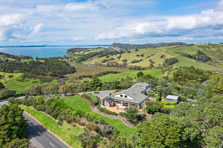 Photo of property in 70 Ngarewa Drive, Mahurangi West, Warkworth, 0983