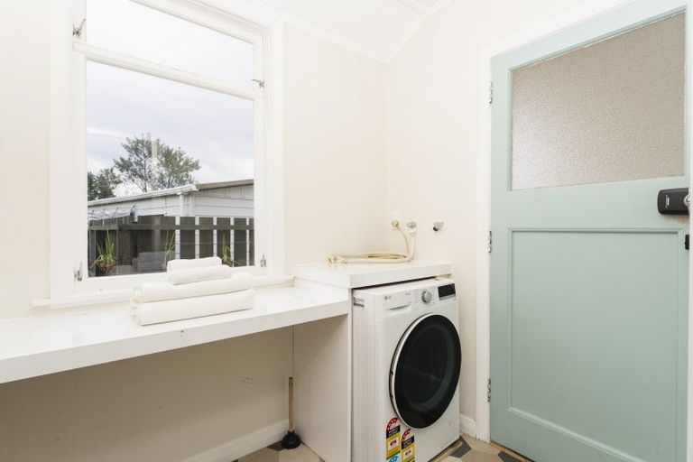 Photo of property in 55 Murray Street, Kew, Dunedin, 9012