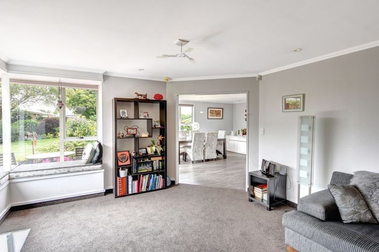 Photo of property in 16 Silverstream Drive, Mosgiel, 9024