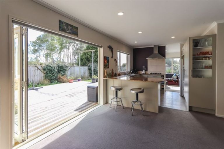 Photo of property in 6c Faber Place, Inglewood, 4330