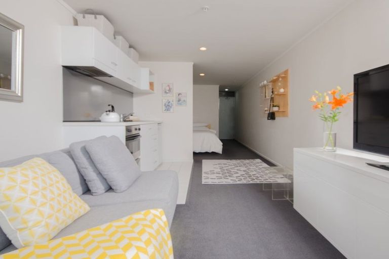 Photo of property in Waldorf Bankside Apartments, 4e/8 Bankside Street, Auckland Central, Auckland, 1010