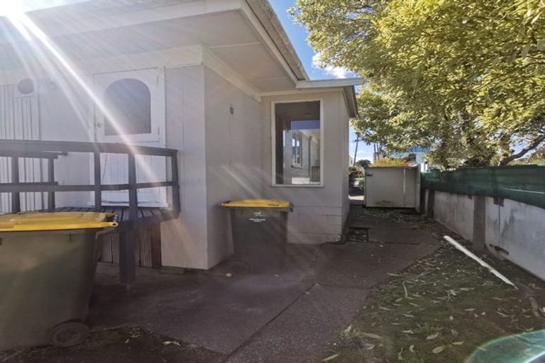 Photo of property in 221 Great South Road, Manurewa, Auckland, 2102
