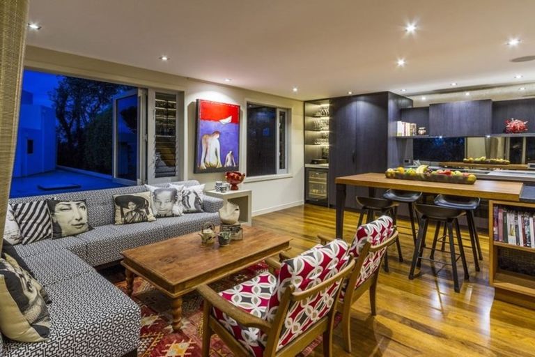 Photo of property in 1/50 Whitby Crescent, Mairangi Bay, Auckland, 0630