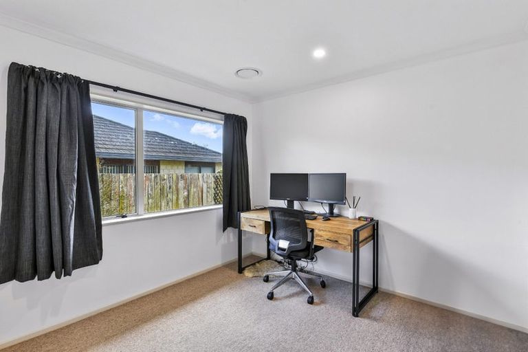Photo of property in 114d Arawhata Road, Paraparaumu, 5032