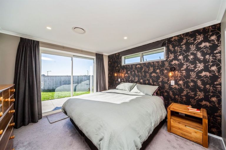 Photo of property in 6 Papawhero Drive, Bell Block, New Plymouth, 4312