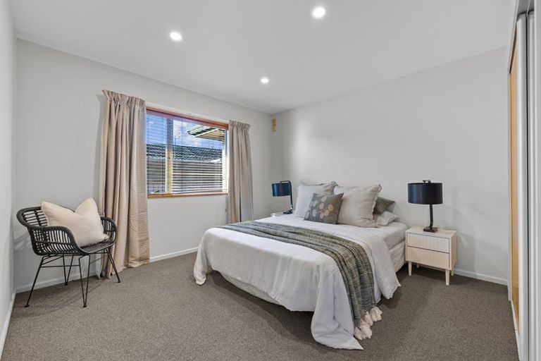 Photo of property in 128 Lake Terrace Road, Burwood, Christchurch, 8061