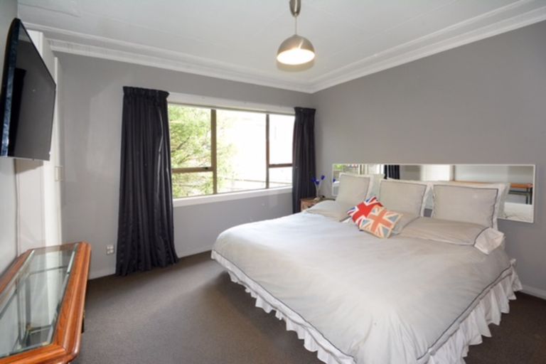 Photo of property in 90 Mornington Road, Kenmure, Dunedin, 9011