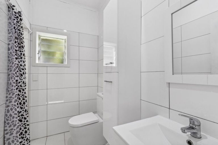 Photo of property in 7 Crawford Road, Kilbirnie, Wellington, 6022