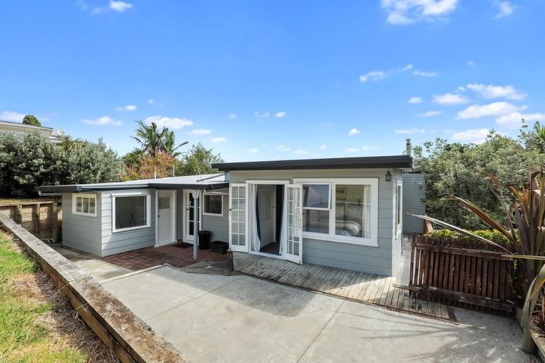 Photo of property in 69 Lorenzen Bay Road, Raglan, 3225