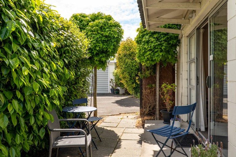 Photo of property in 4/88 Office Road, Merivale, Christchurch, 8014