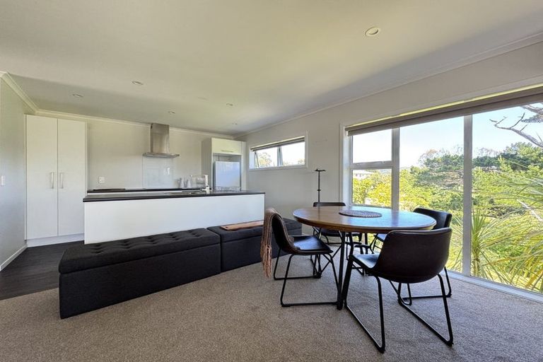 Photo of property in 190 Helston Road, Paparangi, Wellington, 6037