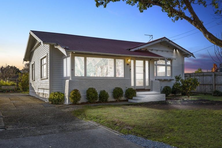 Photo of property in 13 Brook Street, Waiwhetu, Lower Hutt, 5010