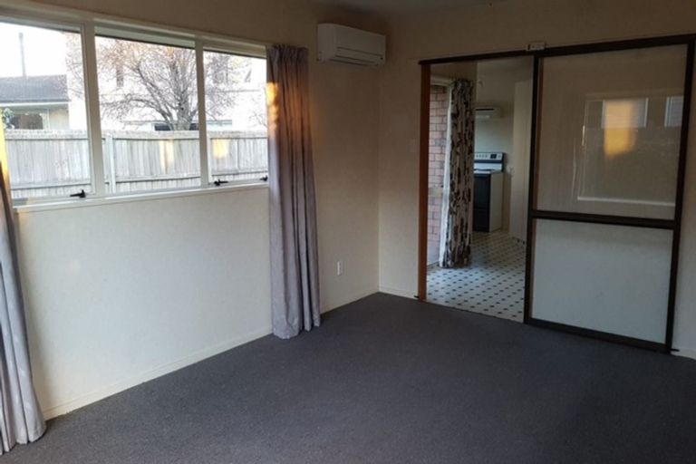 Photo of property in 122b East Belt, Lincoln, 7608