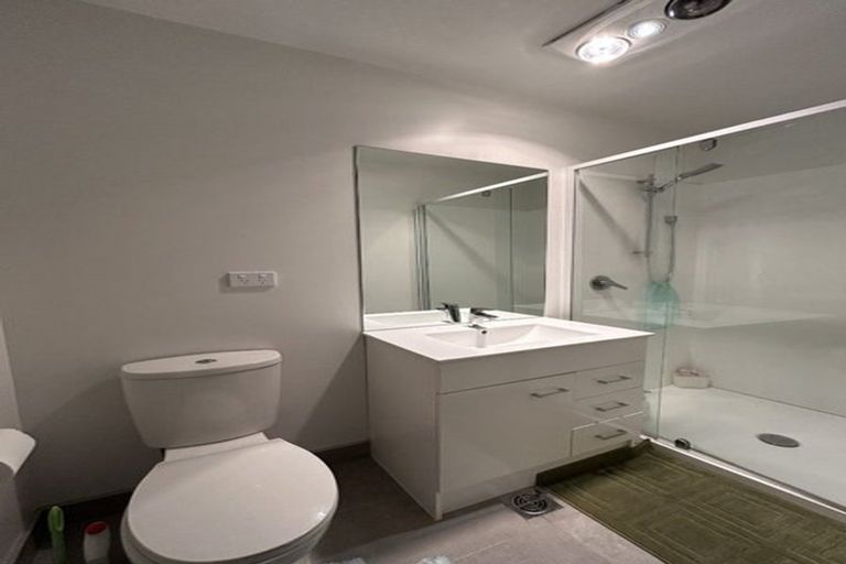 Photo of property in 9 Tarapuke Lane, Papakura, 2110