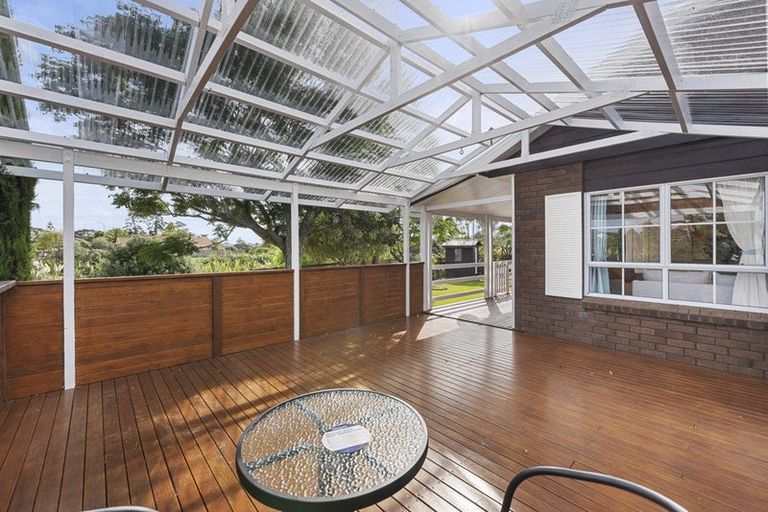 Photo of property in 12 Nedlands Place, Burswood, Auckland, 2013