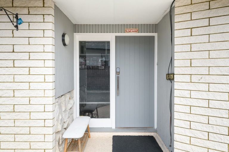 Photo of property in 128 Long Melford Road, Awapuni, Palmerston North, 4412