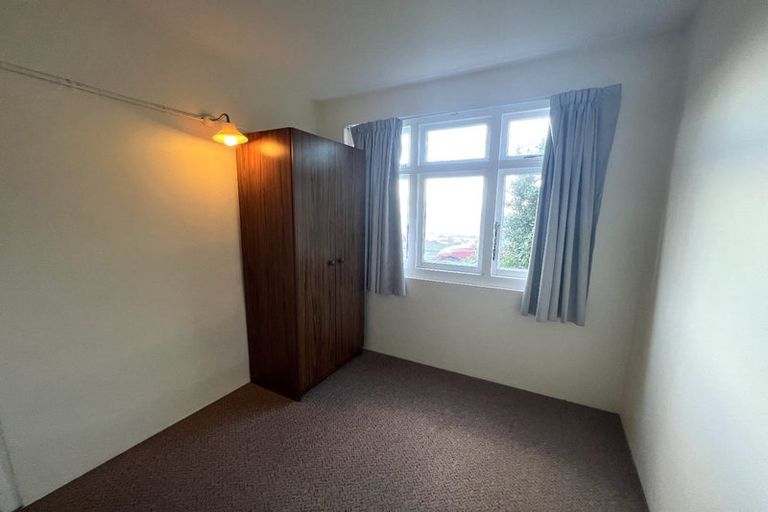 Photo of property in 34 Moana Road, Plimmerton, Porirua, 5026