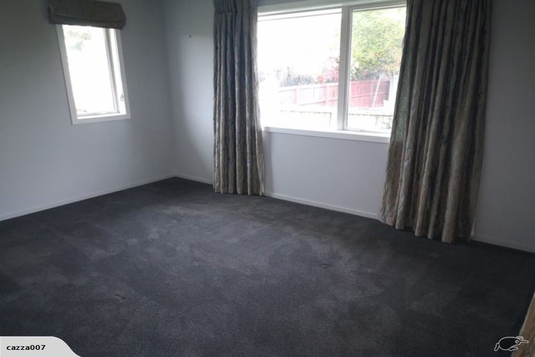 Photo of property in 18 Chardale Street, Avondale, Christchurch, 8061