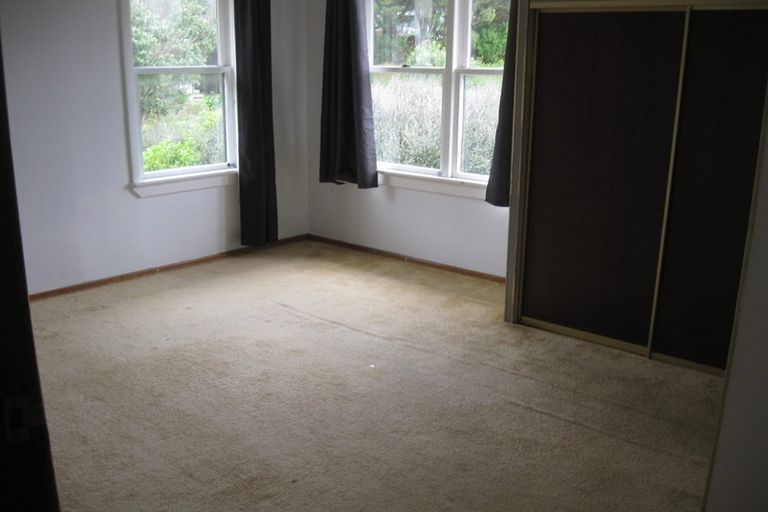 Photo of property in 17 Macaulay Street, Johnsonville, Wellington, 6037