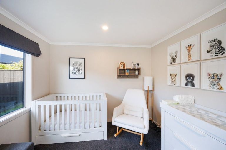 Photo of property in 9 Lorenzo Place, Kelvin Grove, Palmerston North, 4414