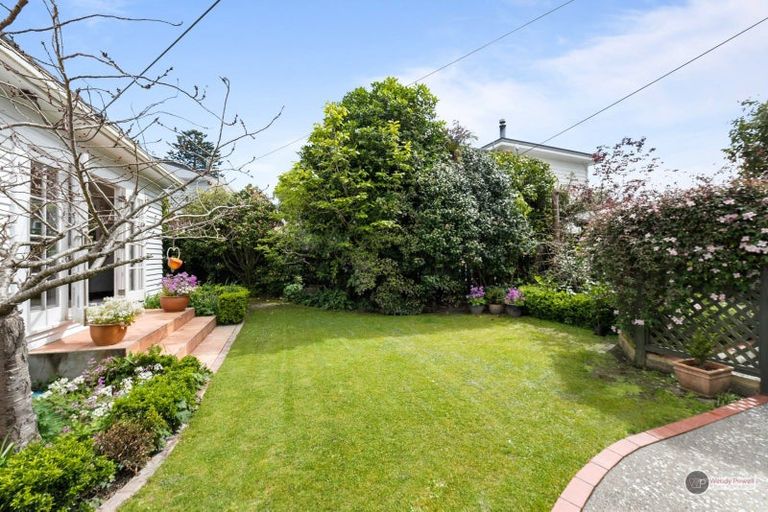 Photo of property in 24 Willoughby Street, Woburn, Lower Hutt, 5010