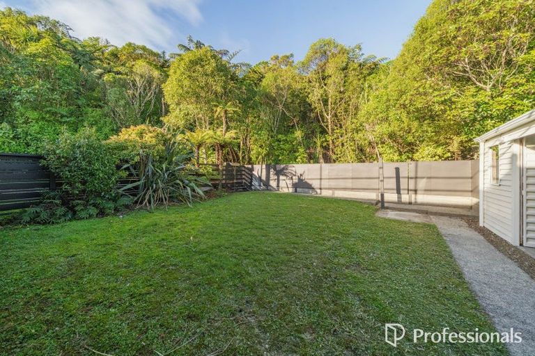 Photo of property in 180 Major Drive, Kelson, Lower Hutt, 5010