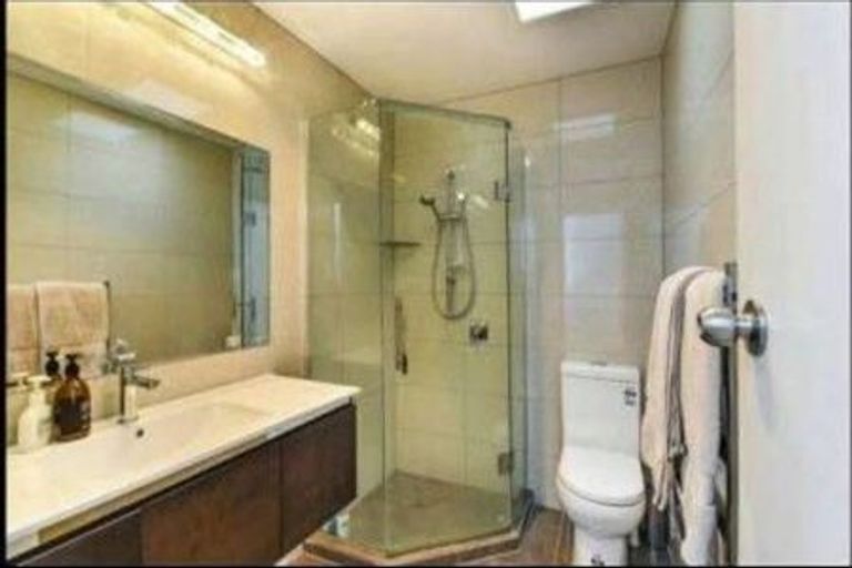 Photo of property in 3b Dallinghoe Crescent, Milford, Auckland, 0620