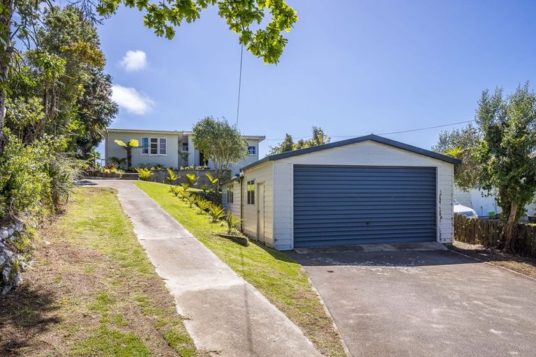 Photo of property in 15 Eatwell Avenue, Paraparaumu Beach, Paraparaumu, 5032