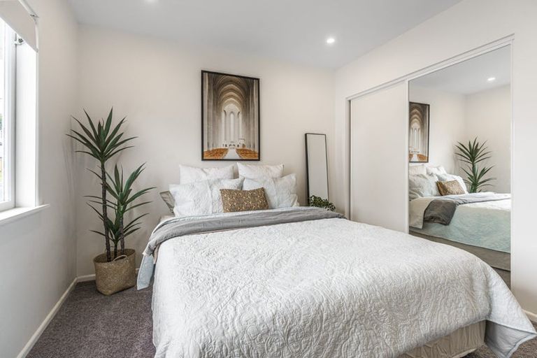 Photo of property in 36 Elliott Avenue, Bayview, Auckland, 0629