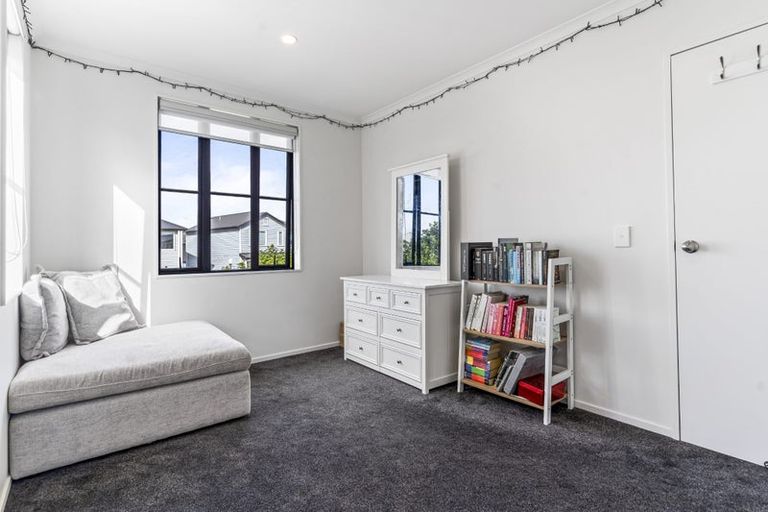 Photo of property in 22 Bellbird Street, Papakura, 2110