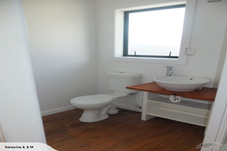 Photo of property in 62 Acacia Avenue, Upper Riccarton, Christchurch, 8041