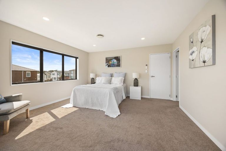 Photo of property in 67 Drumbuoy Drive, Flat Bush, Auckland, 2019