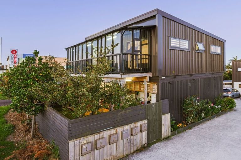 Photo of property in 4337 Great North Road, Glendene, Auckland, 0602