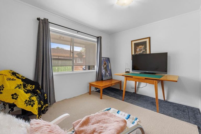 Photo of property in 5/13 Seabrook Avenue, New Lynn, Auckland, 0600