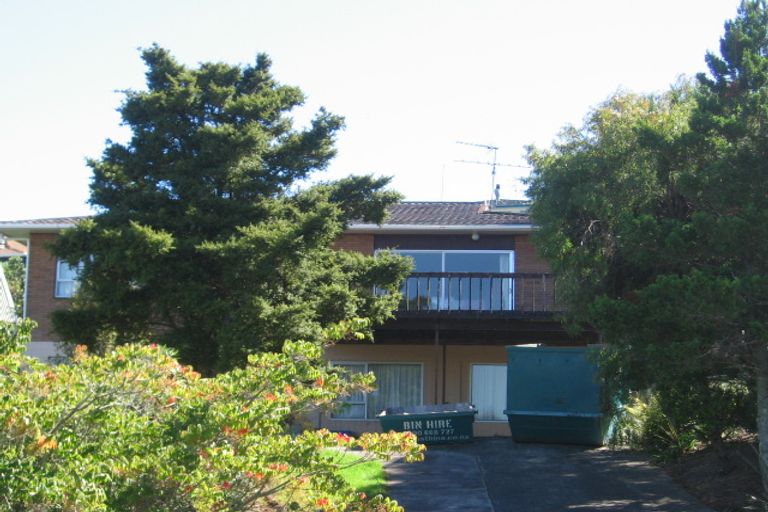 Photo of property in 12 Helvetia Drive, Browns Bay, Auckland, 0630