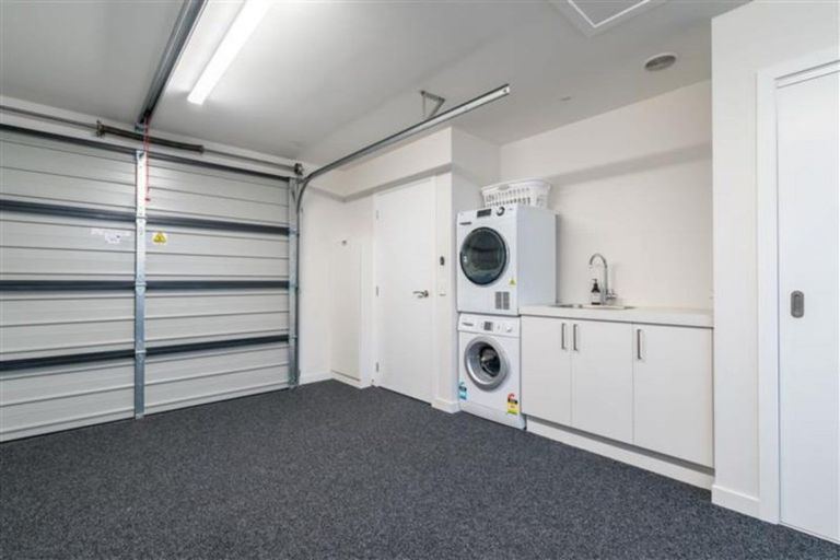 Photo of property in 1b King Street, Mosgiel, 9024