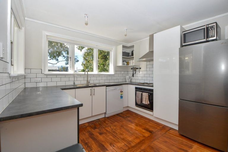 Photo of property in 9 King Street, Carterton, 5713