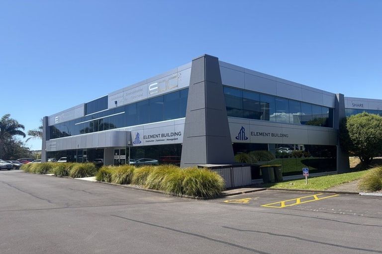 Photo of property in 100b Bush Road, Mosgiel, 9024
