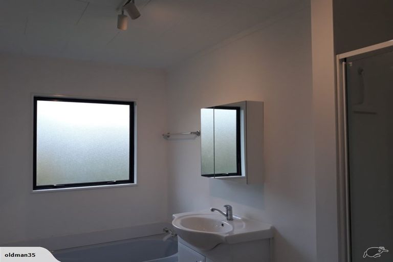 Photo of property in 71 Poplar Grove, Whalers Gate, New Plymouth, 4310