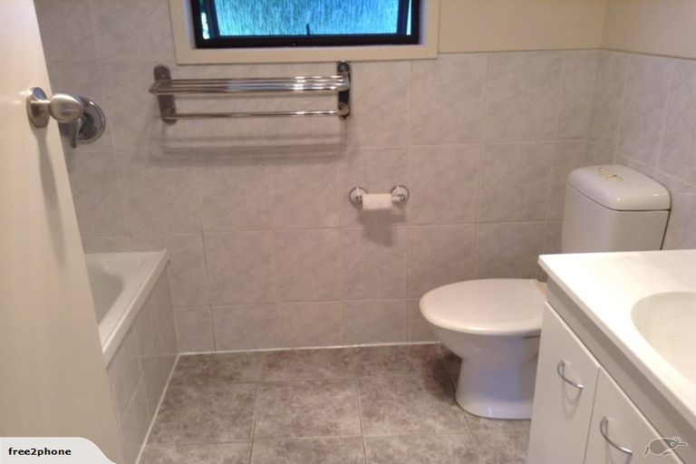 Photo of property in 2/34 Corunna Road, Milford, Auckland, 0620